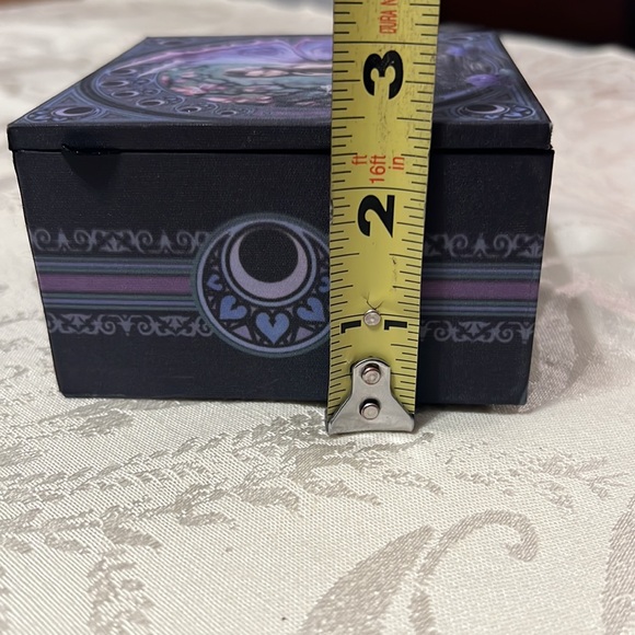 Jewelry box - Picture 6 of 6